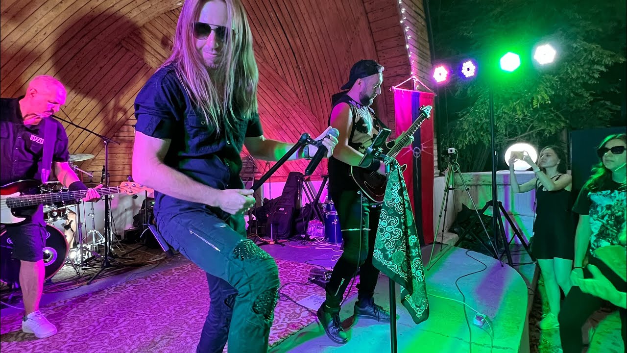 Крила - Living After Midnight (Judas Priest cover)