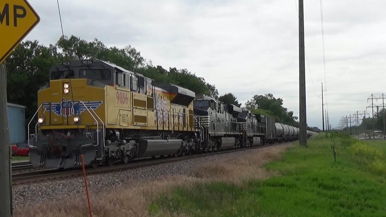 Railfanning UP Clinton Sub Cedar Rapids, IA to Clinton IA