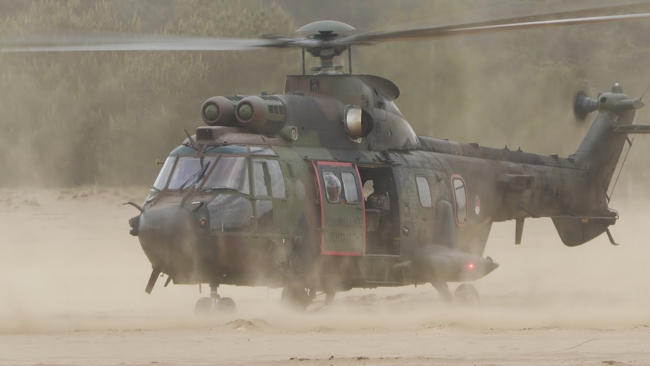 [4K/50FPS] (RNLAF) EPIC! AS532 U2 Cougar Mk2 Swing Load training at [GLV-5]