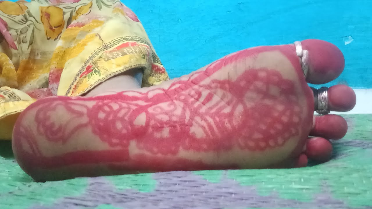 मेंहदी आलता डिजाइन 👣#mehndi🦶 #alta 🌹🌿