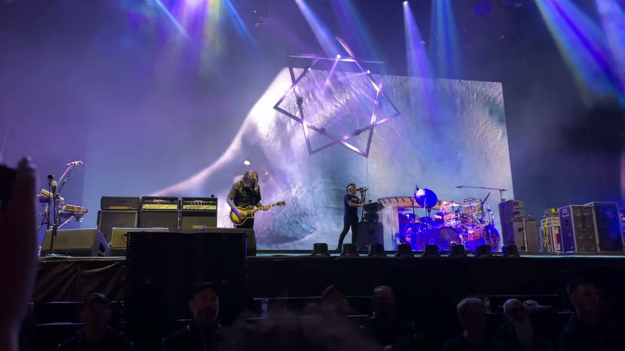 Tool @graspopfestival 2024: Intolerance + Schism (full songs) (FRONT ROW) Graspop GMM