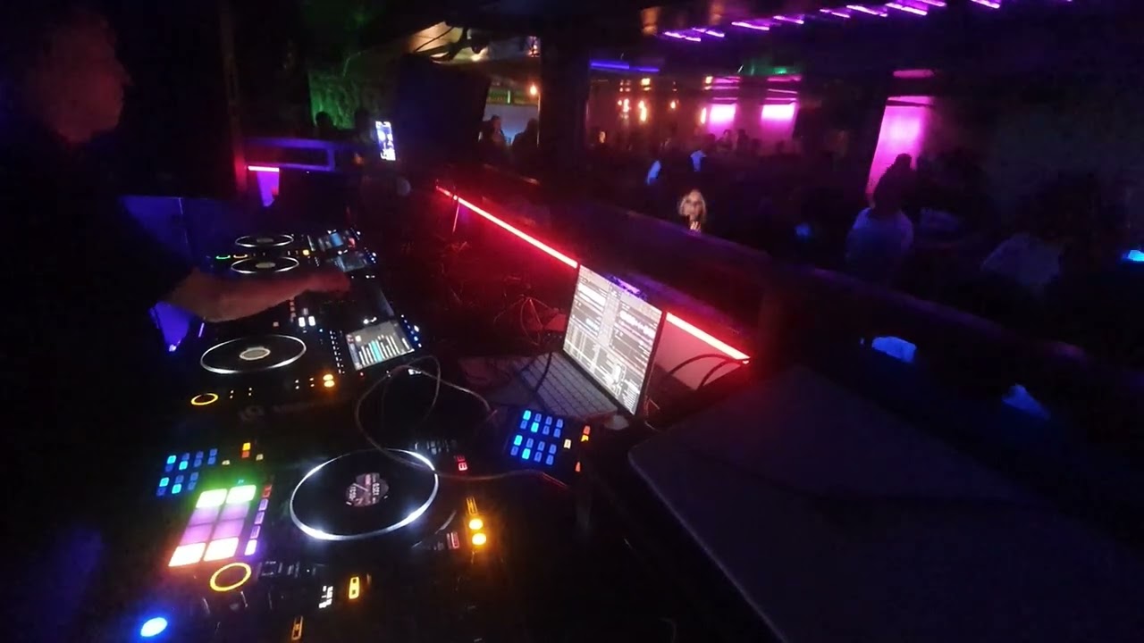 Chris Morris RESETCLUB Zaragoza. Fiestazcastigo