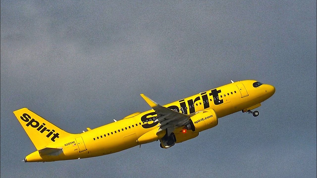 Крутой взлет United Редкие взлеты и посадки 10-28 TPA