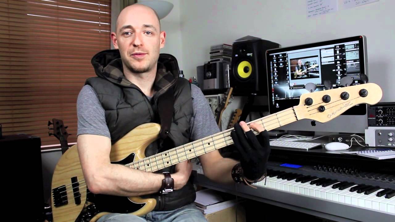Right and Left Hand Positioning for Bass Guitar - Lesson with Scott Devine (L#59)