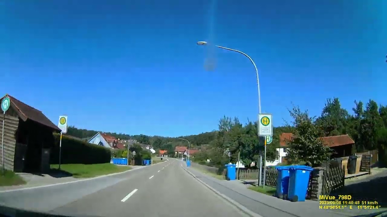 D: Gemeinde Ihrlerstein. Landkreis Kelheim. Ortsdurchfahrt. September 2023
