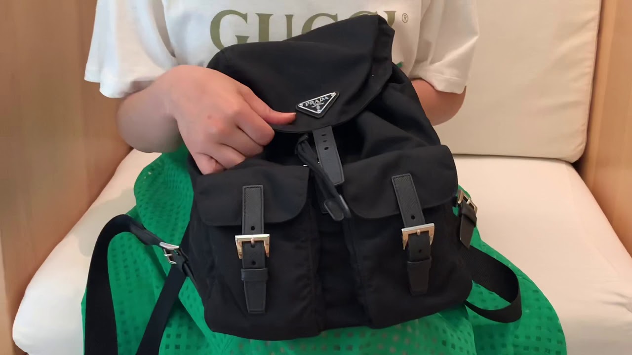 프라다 스몰 백팩 prada bag!