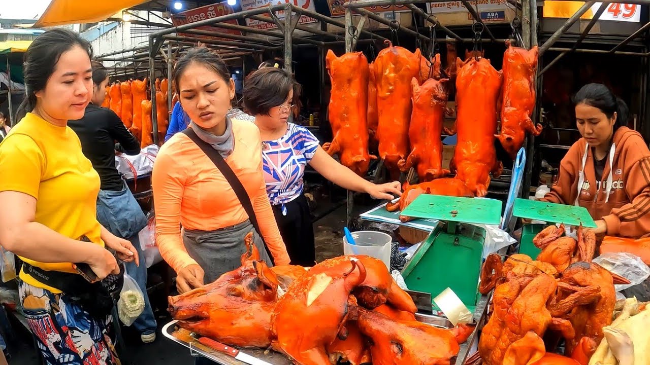 Cambodia Food City at Orussey Market has Fresh Fish And Vegetables.