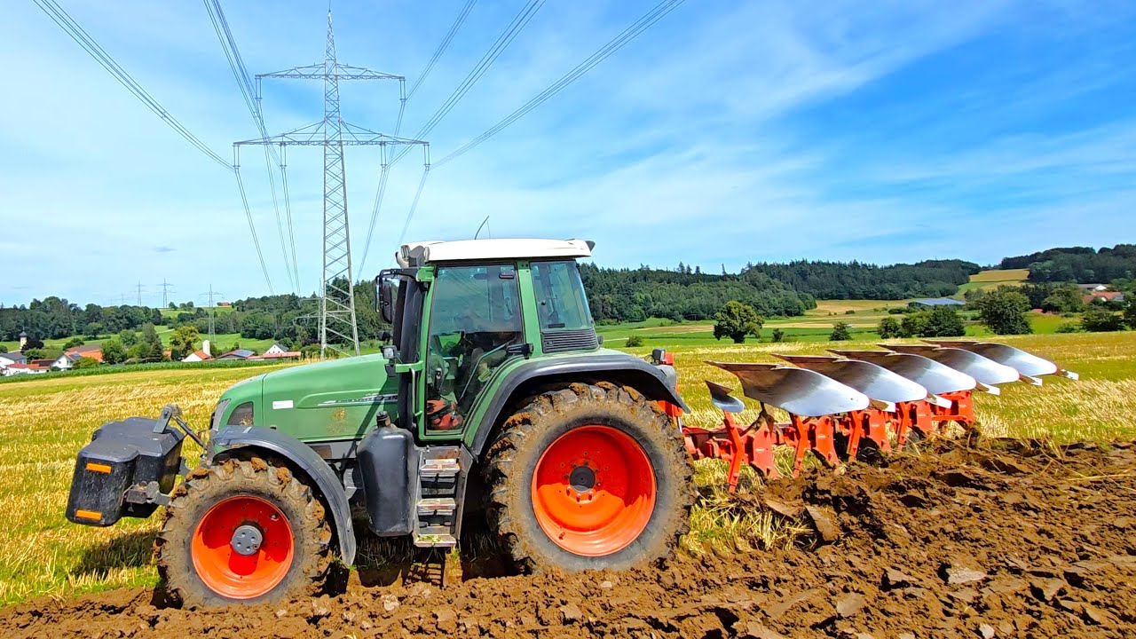 Fendt Favorit 714 Vario mühelos bei GPS-Stoppeln pflügen am Lehm-Berg mit Kuhn 5 -Schar Multi Master