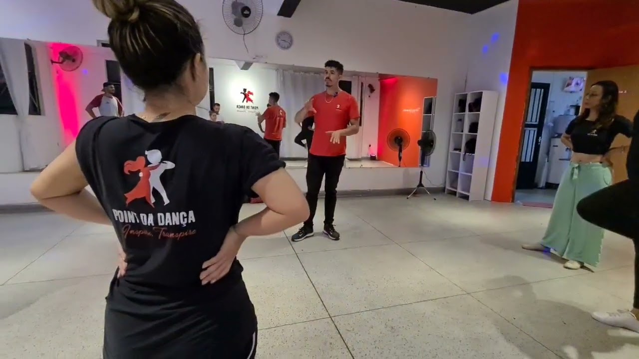 Como Fazer a Onda no Zouk Brasileiro - Prof Allan Maia