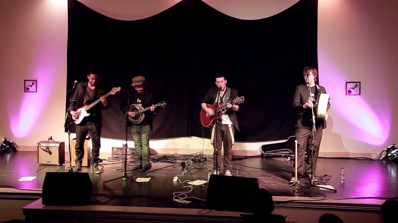 Finnegan's Wake - The Crooked Jacks -  Mountmellick Christmas Folk Concert (2012)