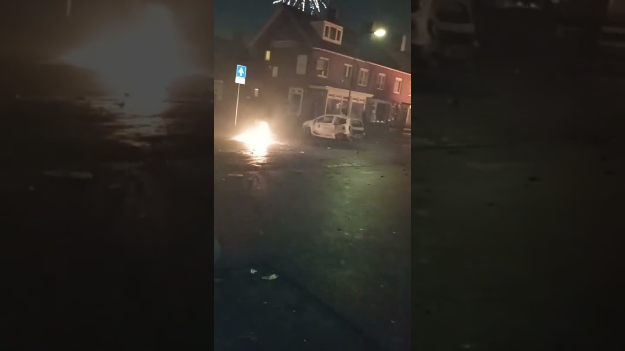 Chaos in tuinzicht Breda met Oud en Nieuw.