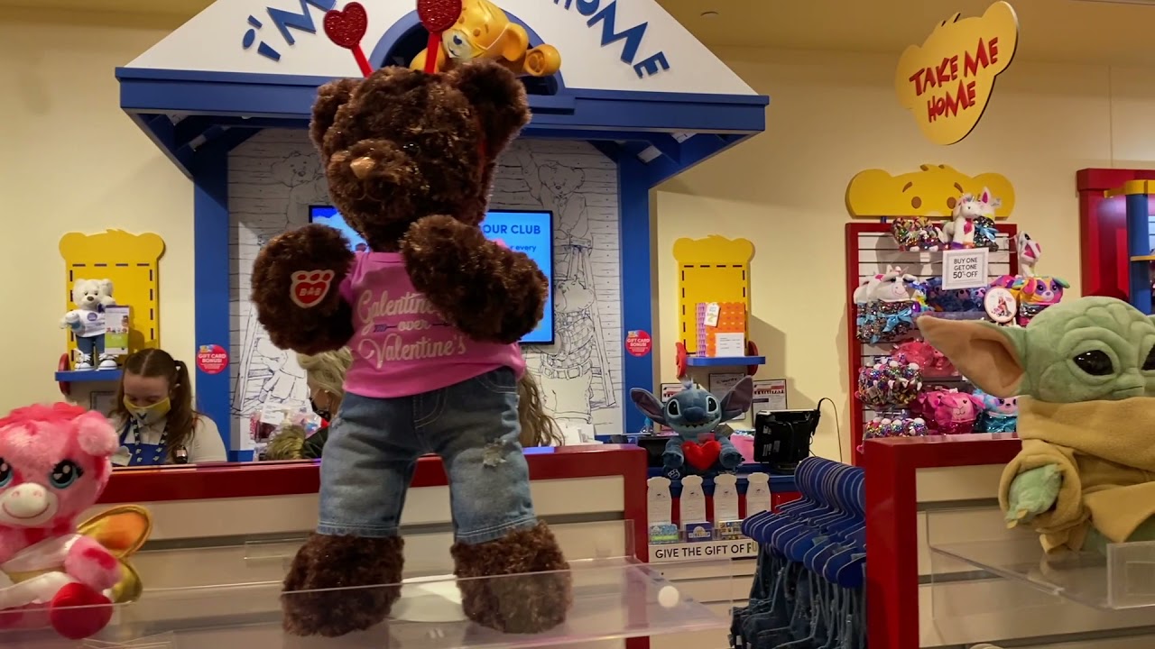 Valentine's Day❤️ Magic Unicorn Toy 🦄 and Build-A-Bear Workshop🐻 with Cleo