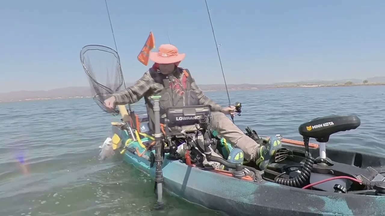 Pesca desde kayak el fangar  , old Town 120 AUTOPILOT