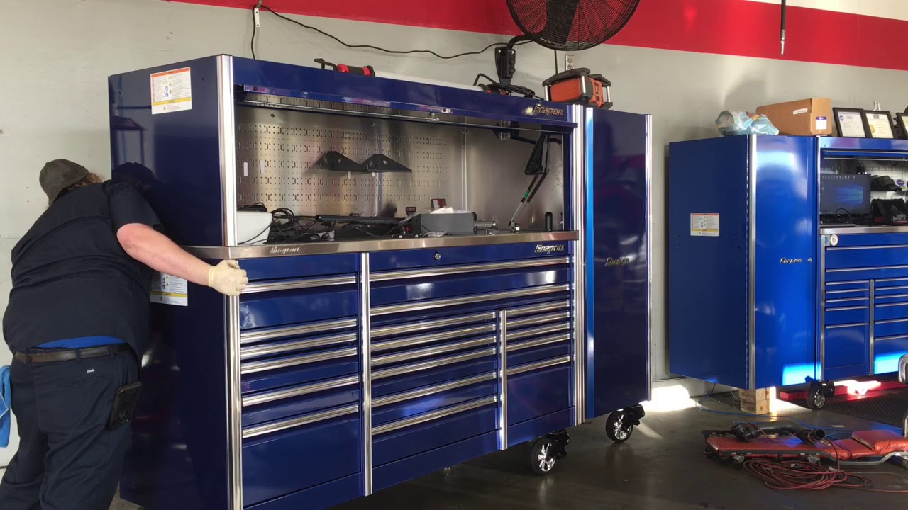Trumps Snap-on wall