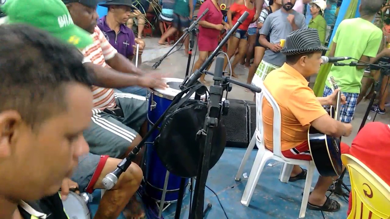 Samba de viola fiscal e sua equipe festa de R&eacute;is em Catu Ba(1)