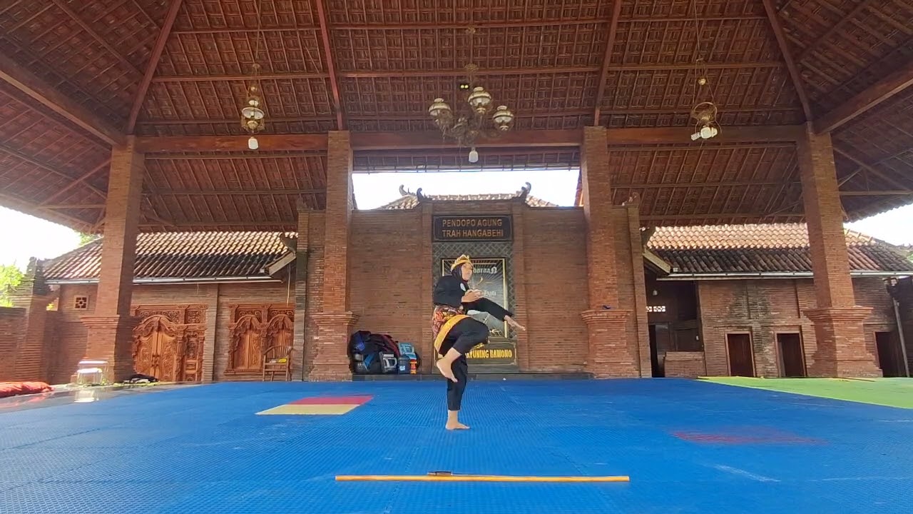 AINIS SYIFA LATHIFATUZ ZAHRA_MTSN 1 TRENGGALEK_ TUNGGAL PUTRI