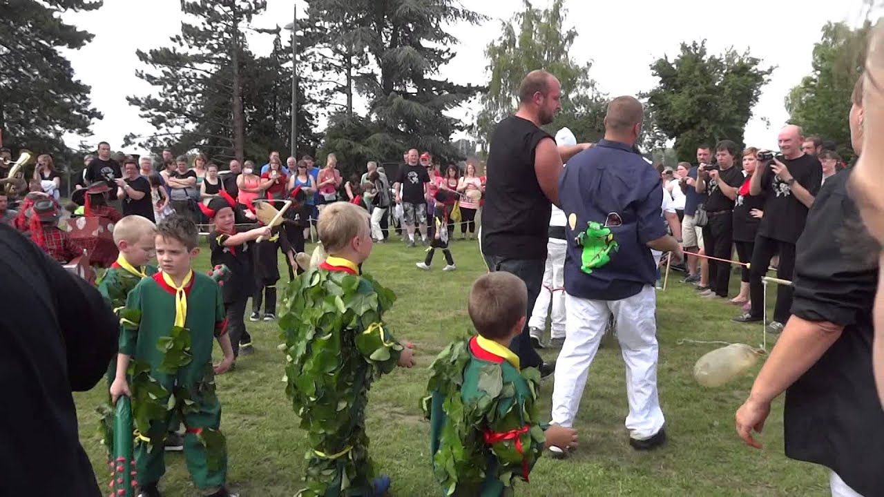 Combat du petit Doudou, école St Joseph, Obourg.