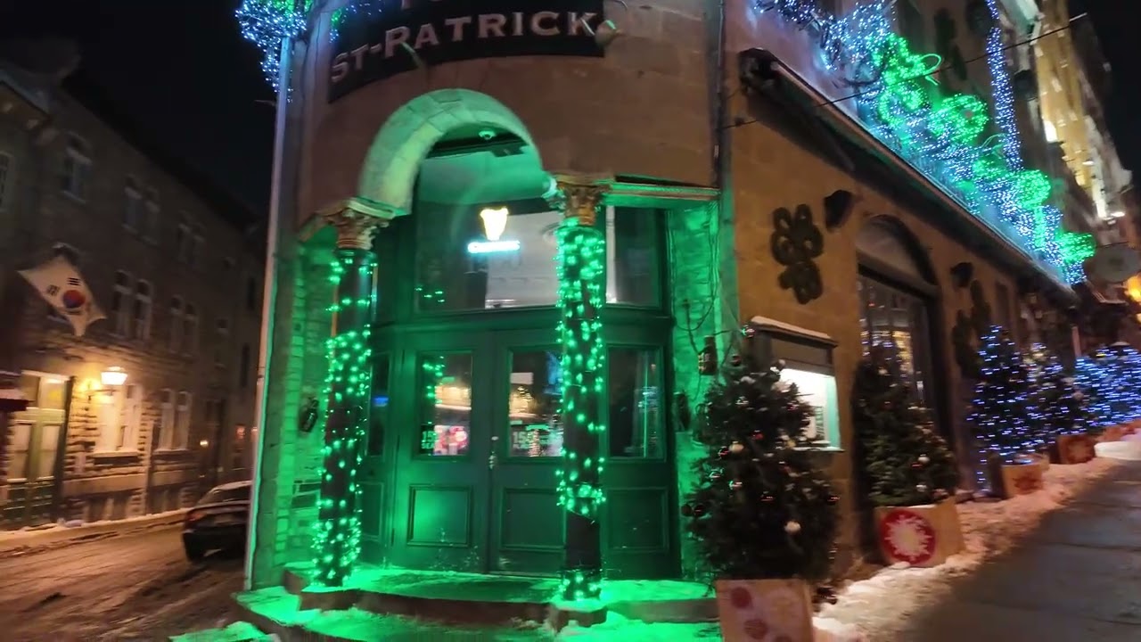 Old Quebec Snowstorm Walk at –25°C | Canada Extreme Winter Night Experience