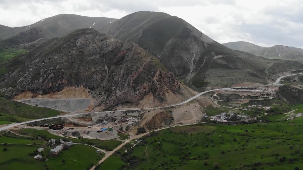 Kop Dağı Tüneli'nin yüzde 58'i tamamlandı