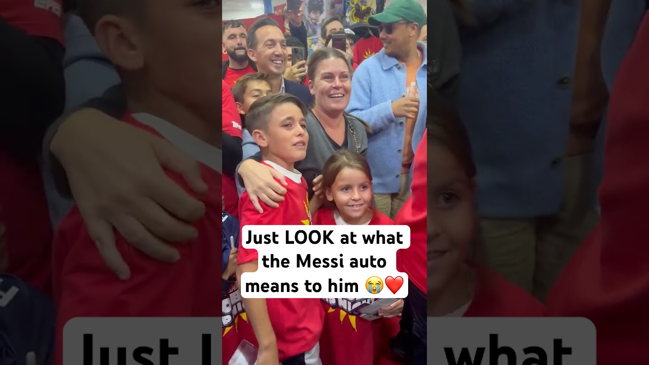 Achraf Hakimi daje autograf Messiego młodemu fanowi!! 🥹❤️