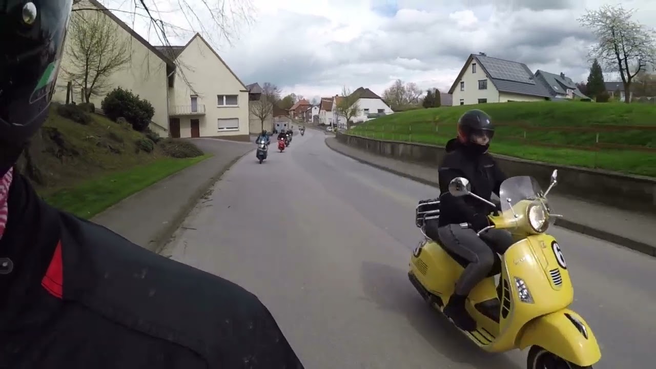 Vespa 2023 Top Ausfahrt Club Lippstadt 23.04.23 - Der Holgi
