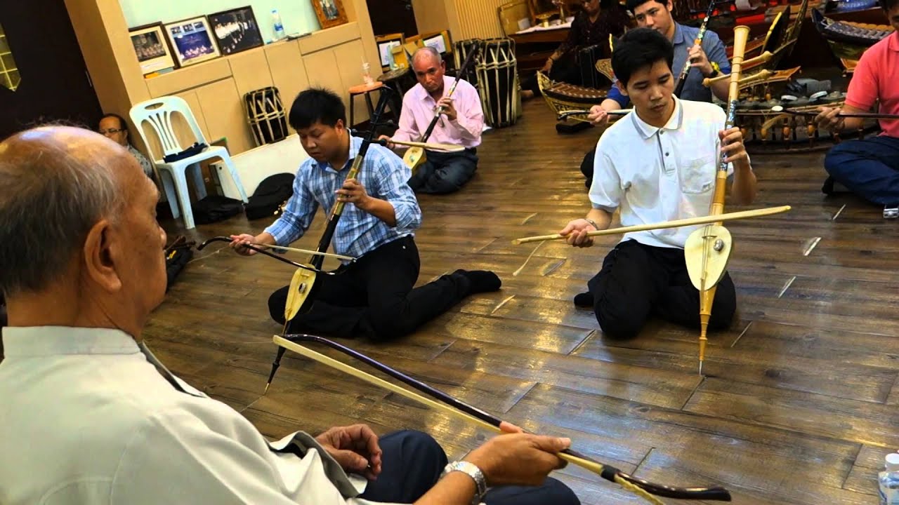 sawsamsai rehearsal, Master Charlerm Muangparesri may10,2014