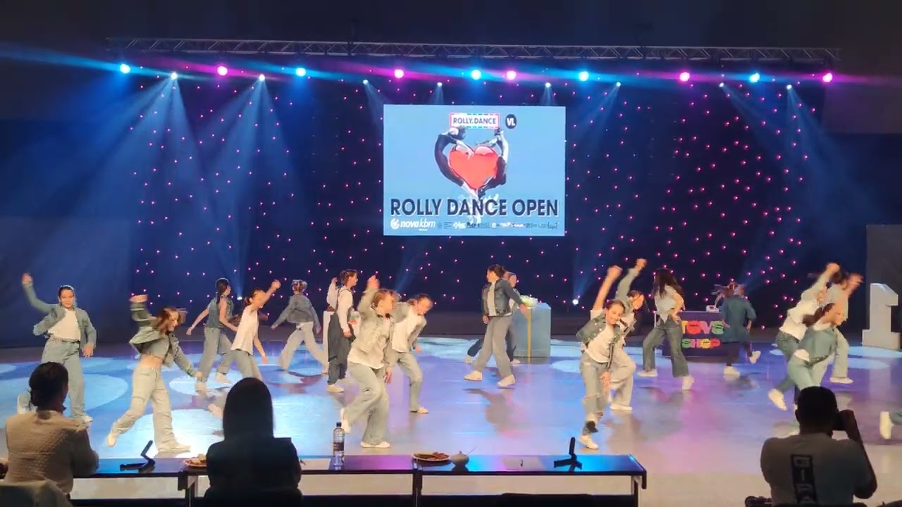 Tovarna igrač - Plesno Mesto - Street dance junior - Rolly Open 2024
