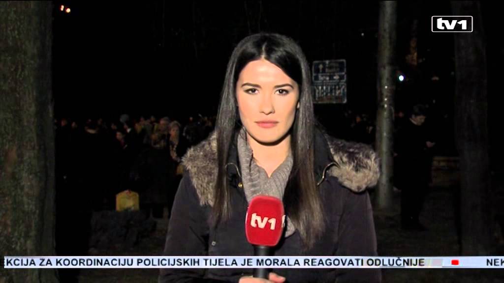 TV1 uživo iz Sarajeva - Mirni protesti pred Predsjedništvom BIH
