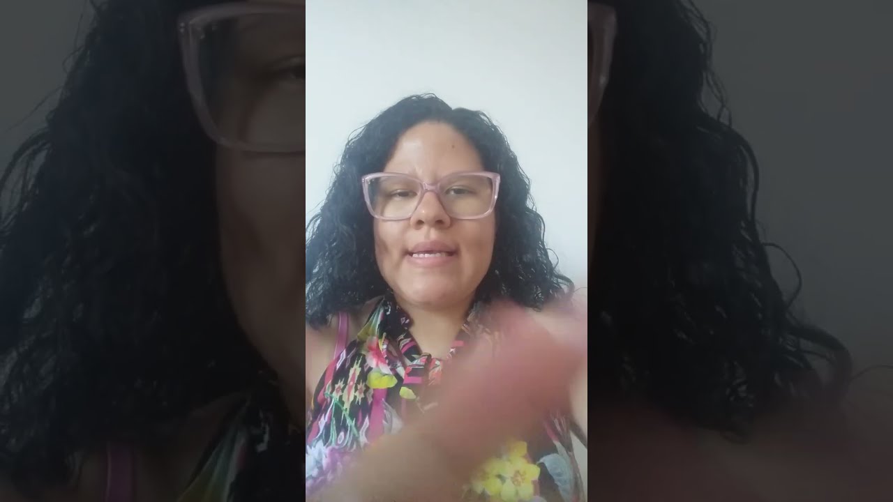 Asmr caseiro lendo mensagens motivacionais