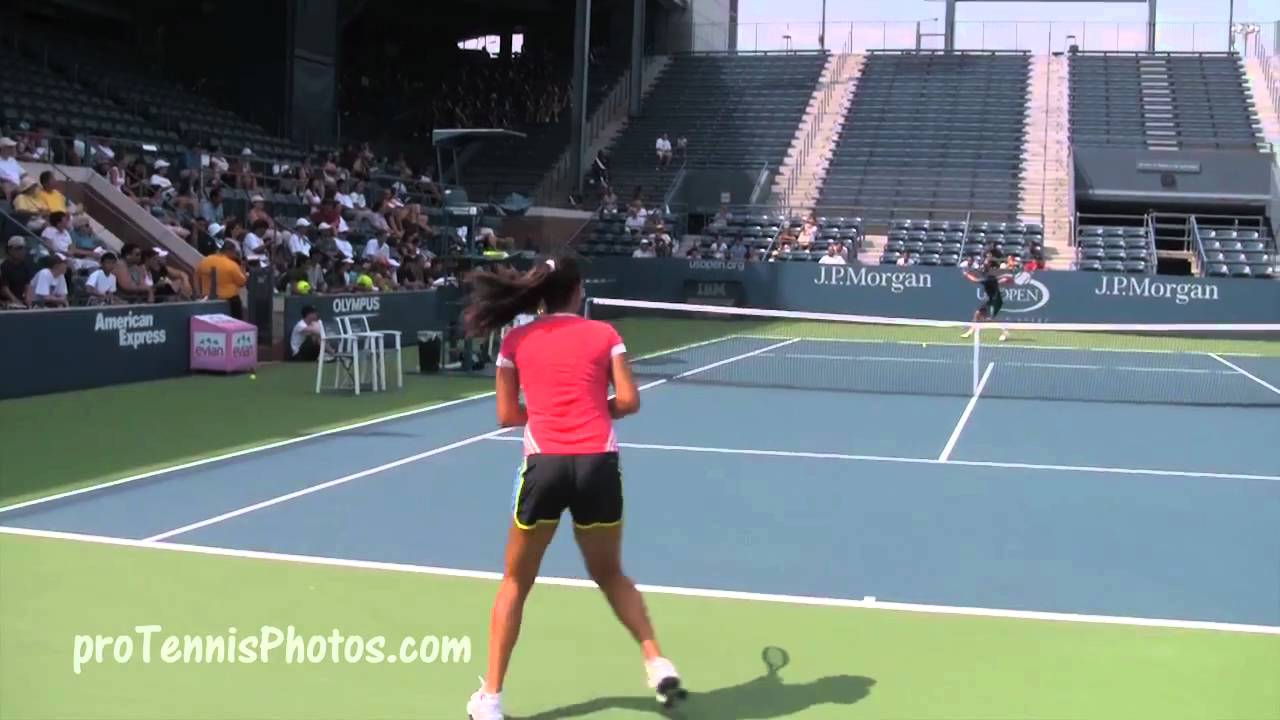 Ivanovic 2009 USO practice