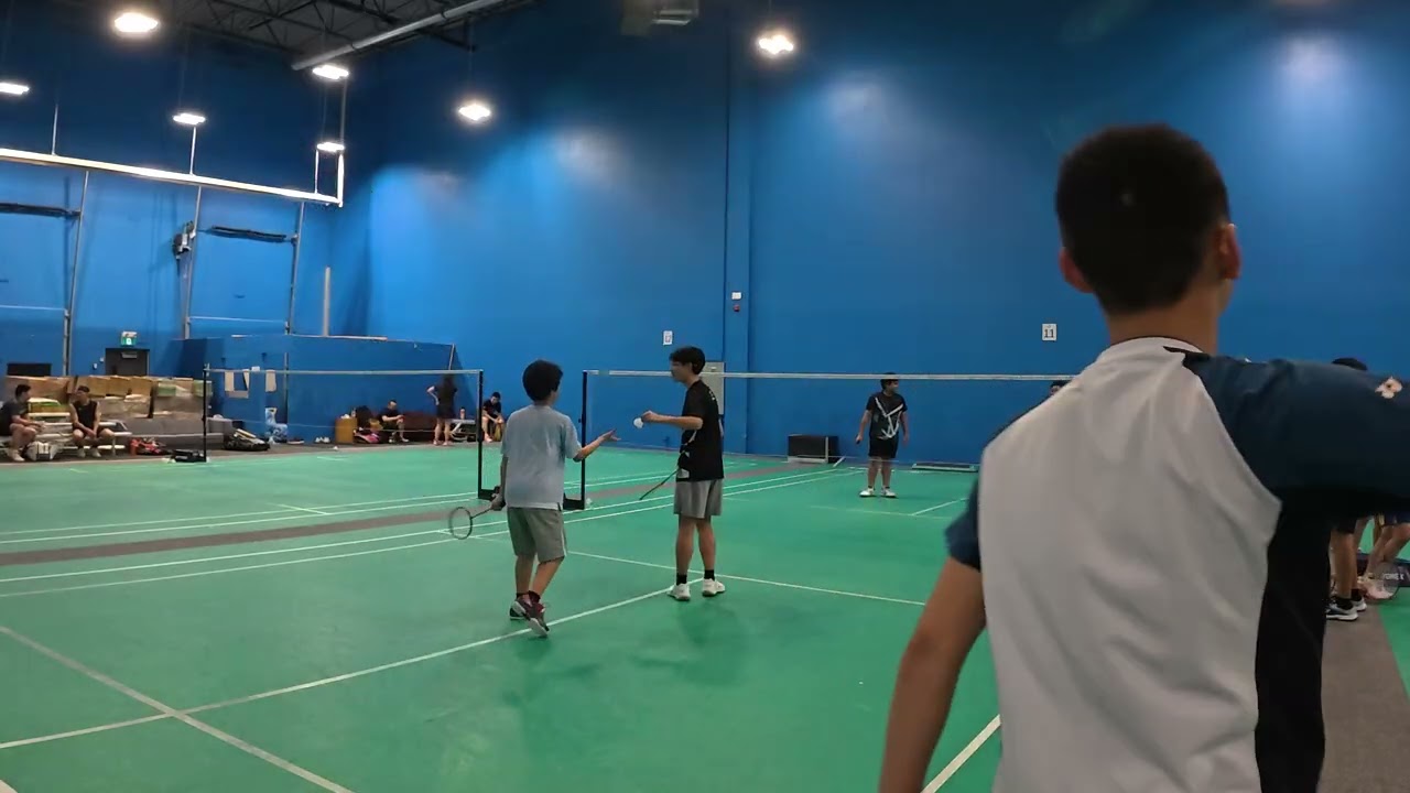 Badminton Doubles | Gian & Uziel (11) vs Samuel & Jonathan (15)