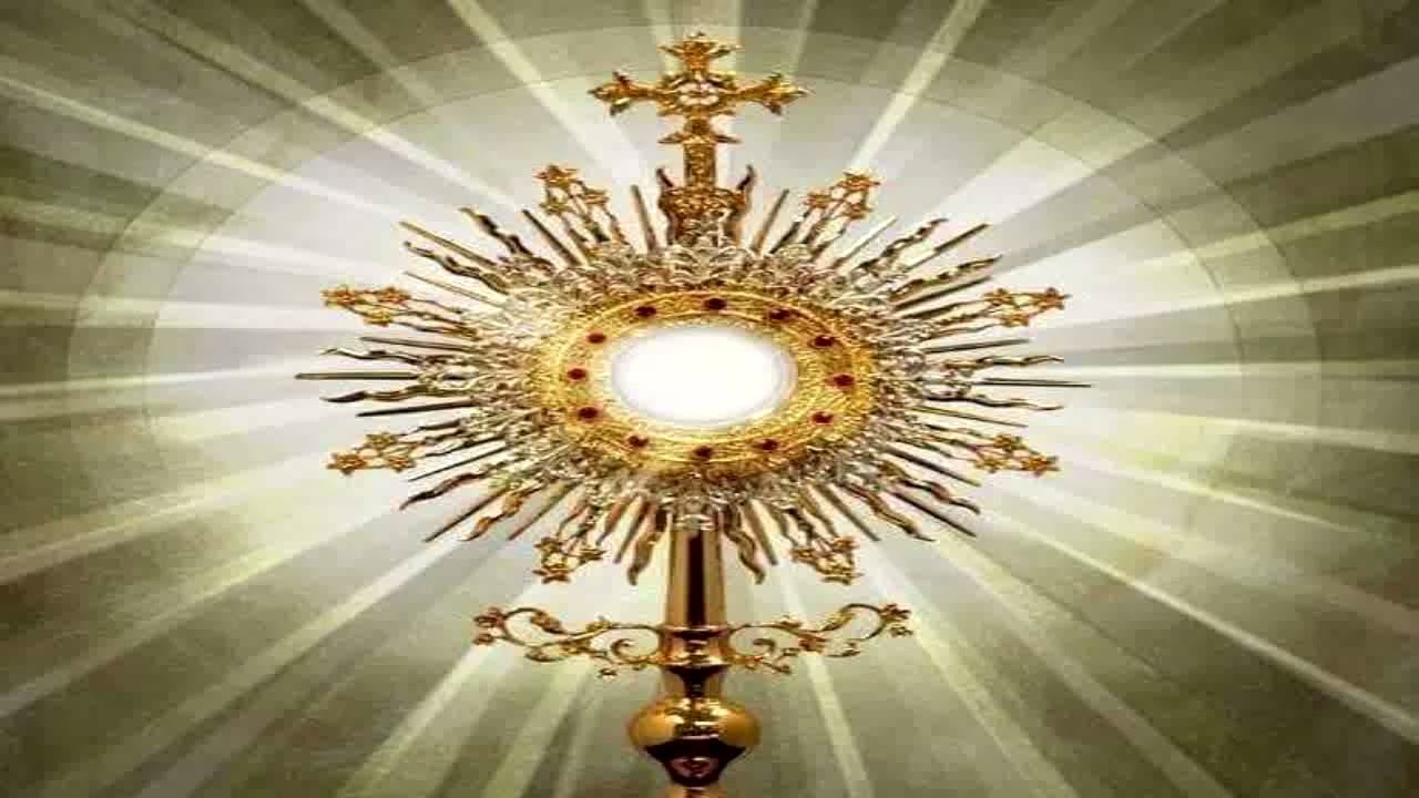 Higinia Ad&ograve;n  Jesus sacramentado  mp4