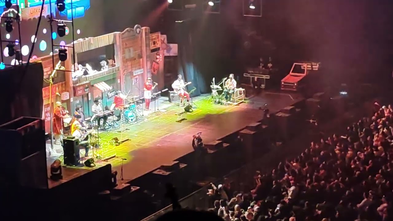 31 Minutos - Nunca me he sacado un 7 (En Vivo Movistar Arena 06/07/25)