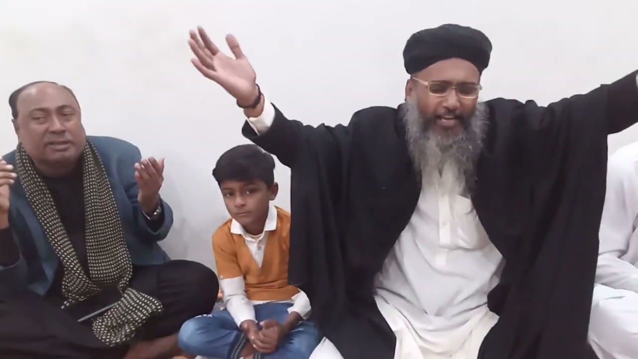 مولا جو نياز ٿيو.         دعا قبلا سائين فقير محمد سليم سيال اويسي قادري چيئرمين جماعت صلوات ڪاميٽي 