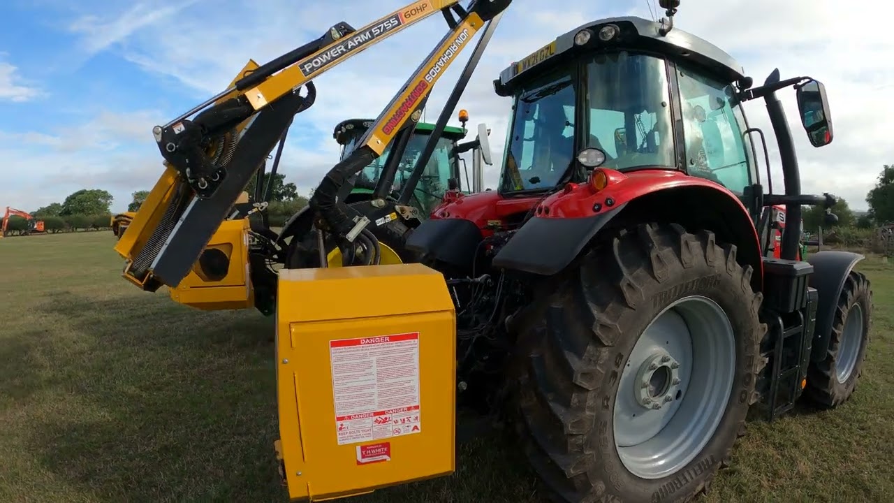 2021 Massey Ferguson 6715S Dyna-6 4.9 Litre 4-Cyl Diesel Tractor (150/175HP) with McConnel Cutter