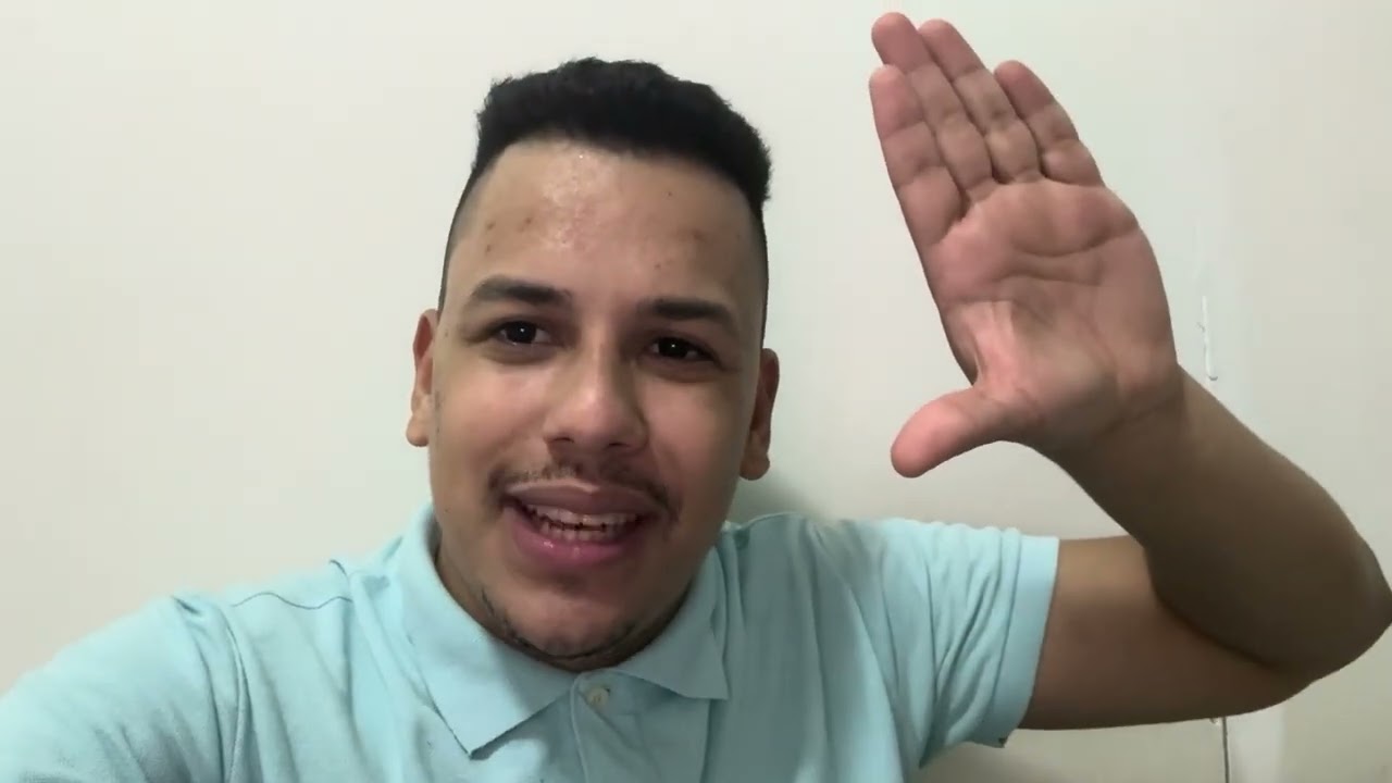 Filha essa mulher que Deus tá falando é você no meio de muitas ele falou contigo foi tudo com você. 