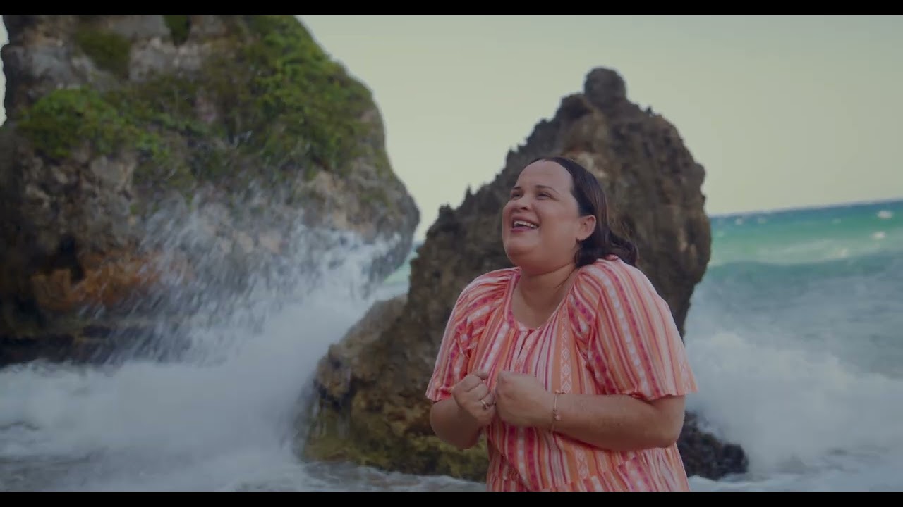 Noelia Santiago - Hay Poder En La Sangre De Jes&uacute;s (Video Oficial)