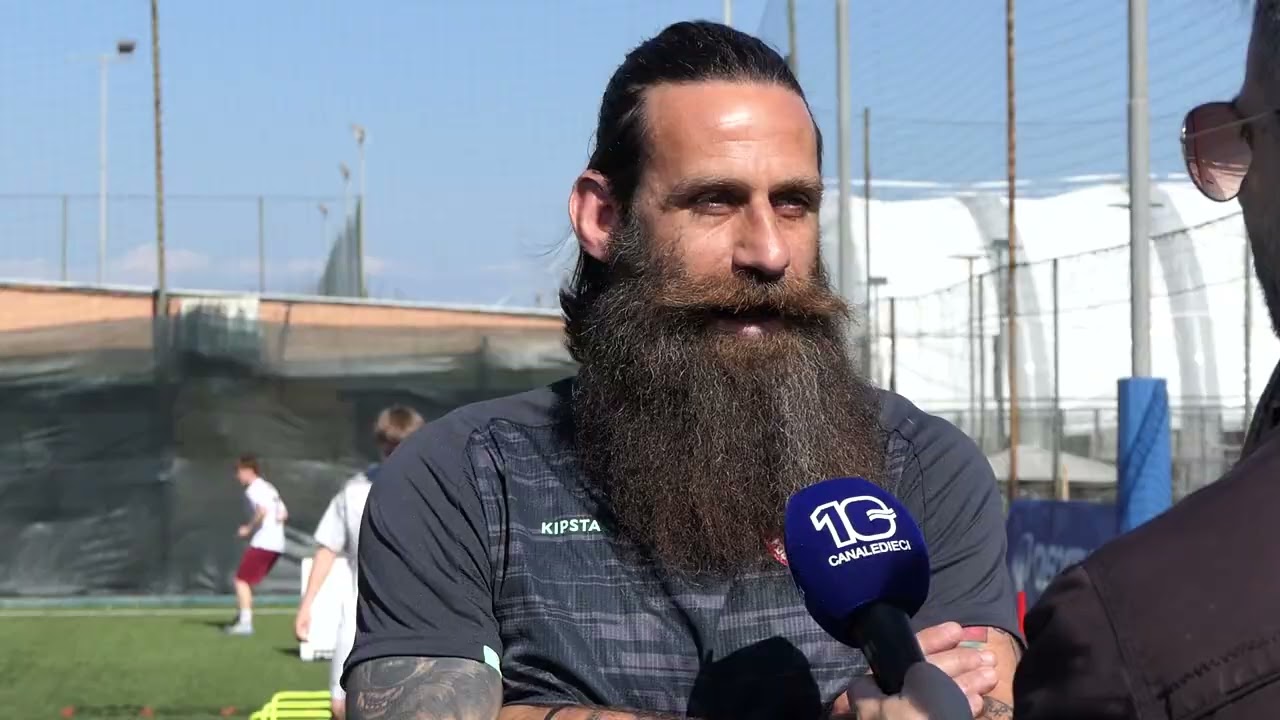 La nuova vita di Davide Moscardelli: “Insegno ai ragazzi il bello del calcio”