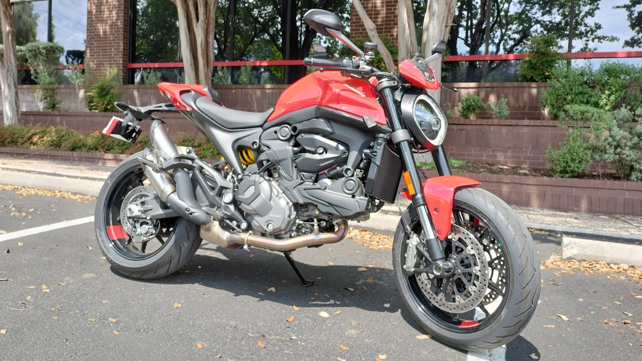 Первый тест-драйв Ducati Monster 937 2024 года | ОБЗОР