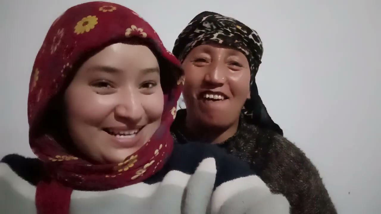 Mama Aour Baihn aye gar wapas 😘#dailyvideo#happy#ladakhiyoutuber 