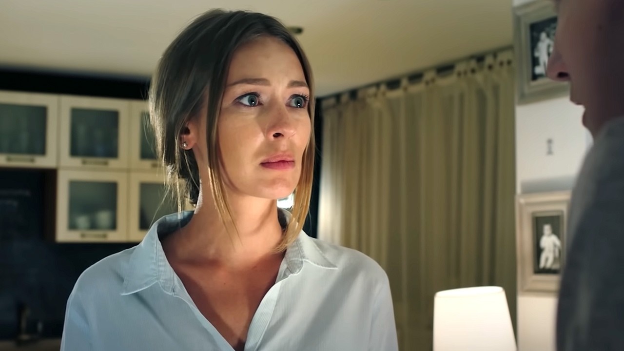 ВСЕ МЕЧТАЮТ О НЕЙ… 💋  А ОНА ВСЁ ЕЩЁ ЖДЁТ СВОЕГО БЫВШЕГО...