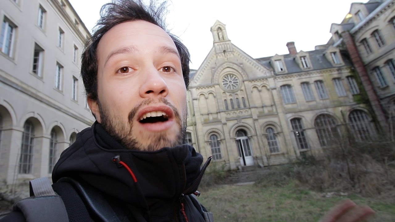 Dans un gigantesque hôpital abandonné de la 2nd Guerre mondiale - Explorations Nocturnes