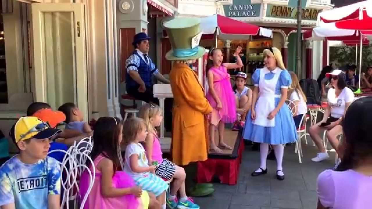 Kayla & Mimi playing Musical Chairs with Mad Hatter & Alice at Disneyland 3/28/2015