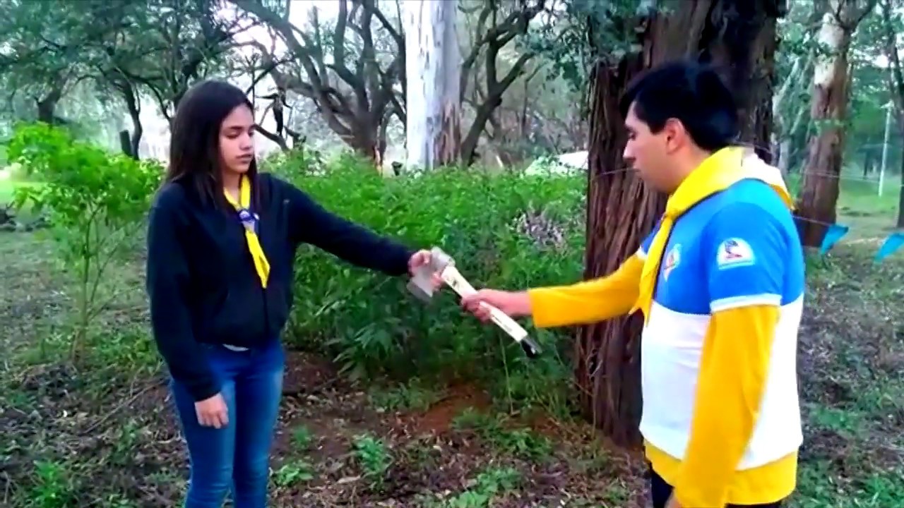 conquiTUTORIAL - Uso del Hacha y el Cuchillo
