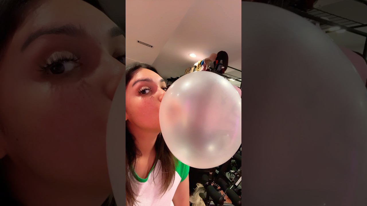 BIG BUBBLE ASMR | blowing MASSIVE bubble chewing popping sounds