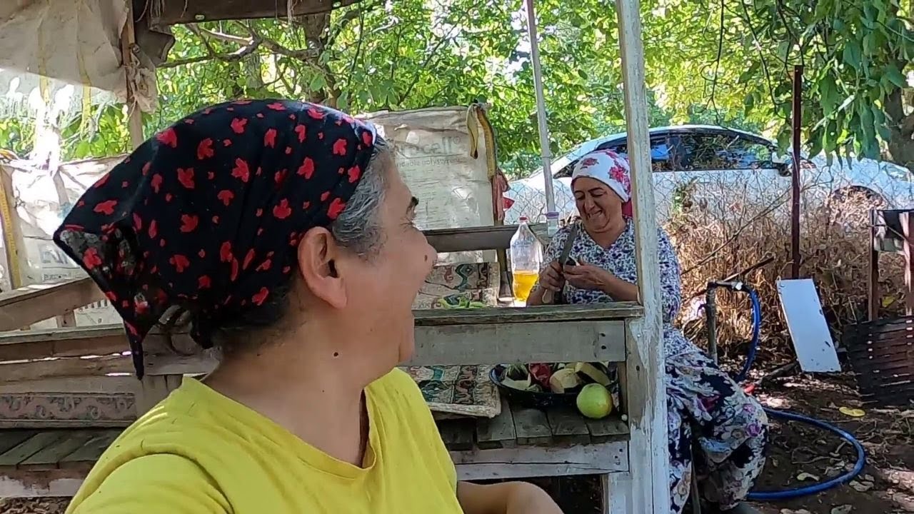 KÖYDEKİ KOMŞULARIMLA TANIŞTIRAYIM
