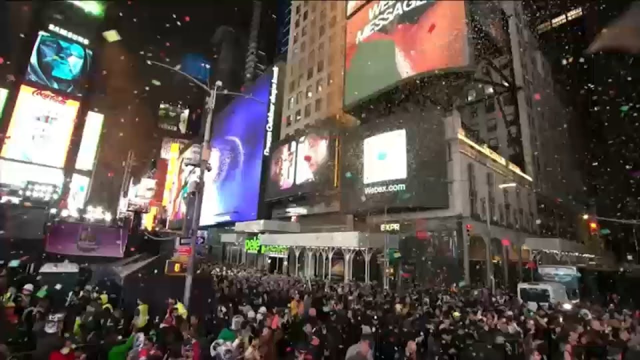 Times Square organizers test confetti ahead of New Year's Eve celebration
