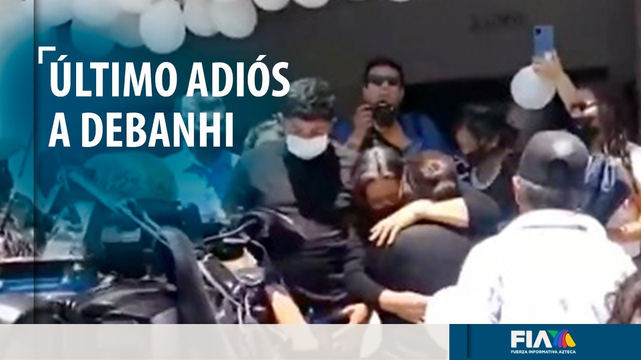 Reciben a Debanhi Escobar entre llanto y aplausos en Galeana, Nuevo León