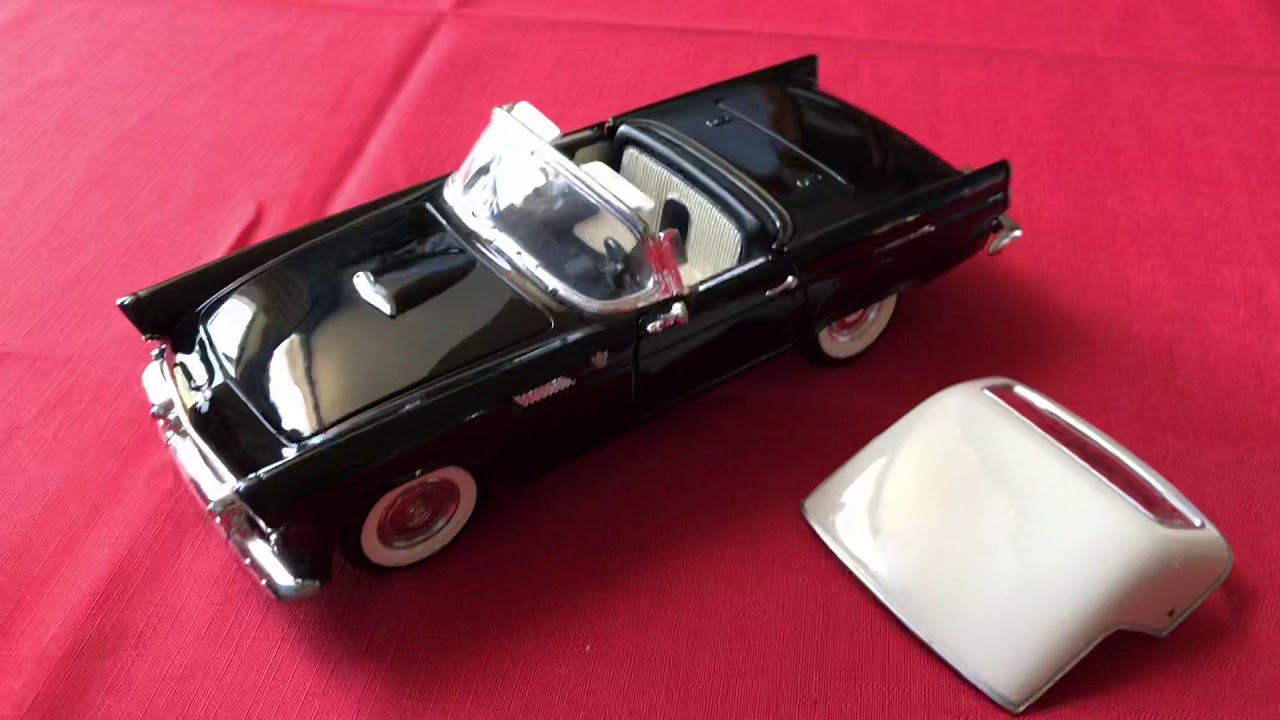 Обзор Ford Thunderbird 1955 года от Ятминга (масштаб 1/18)
