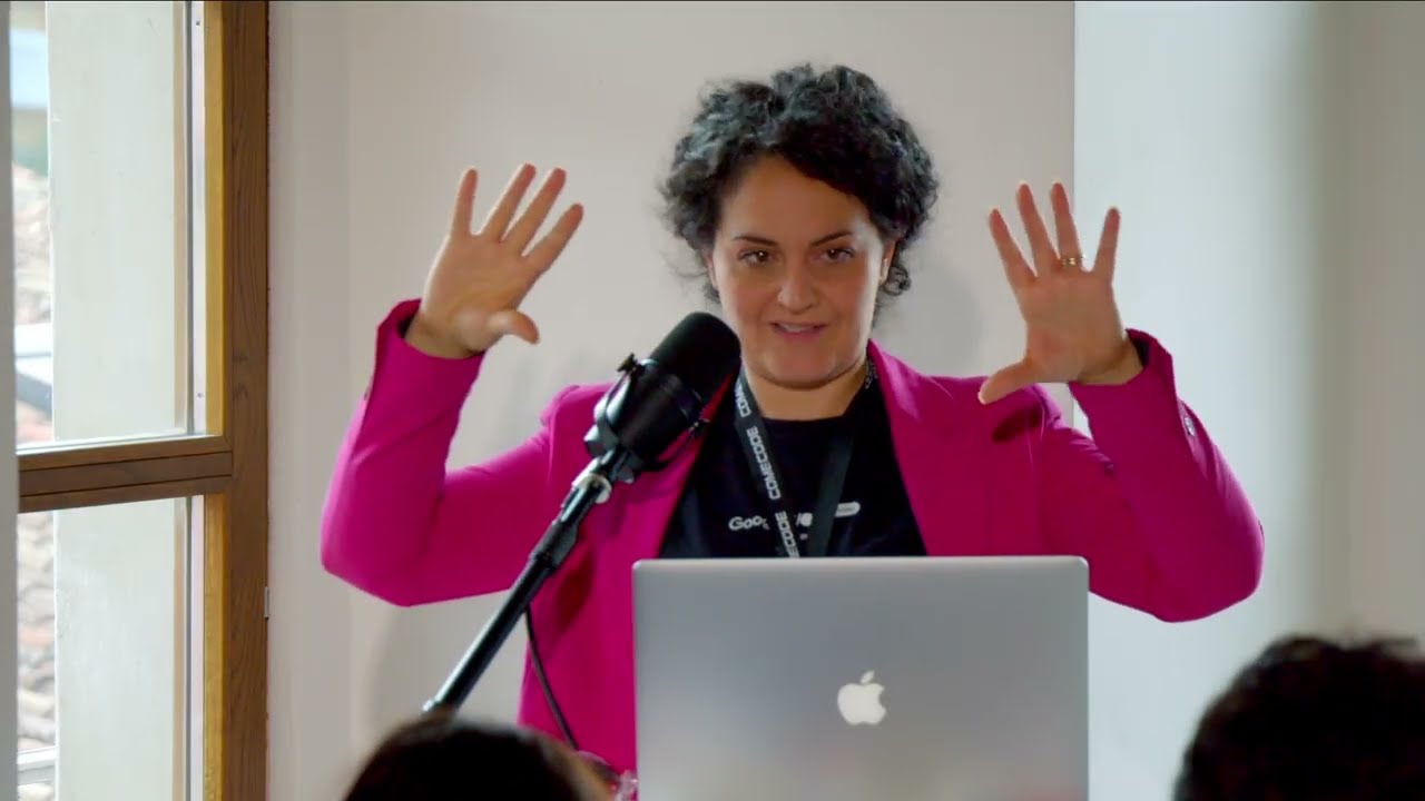CTC25 — Filosofia, IA e pensiero critico — Manuela Stefanelli
